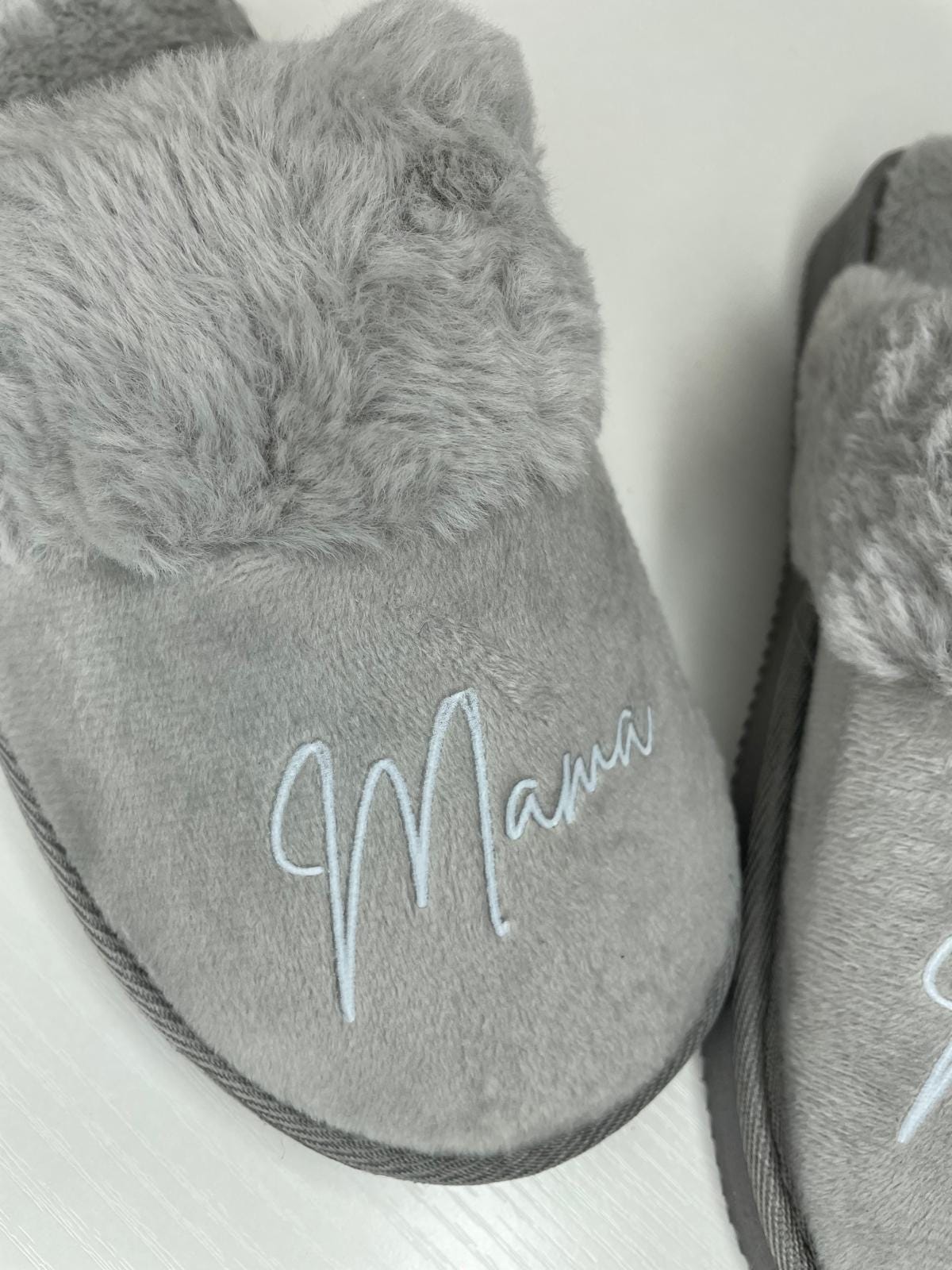 Custom Cosy Slippers/ Gift – Personalized with any Name