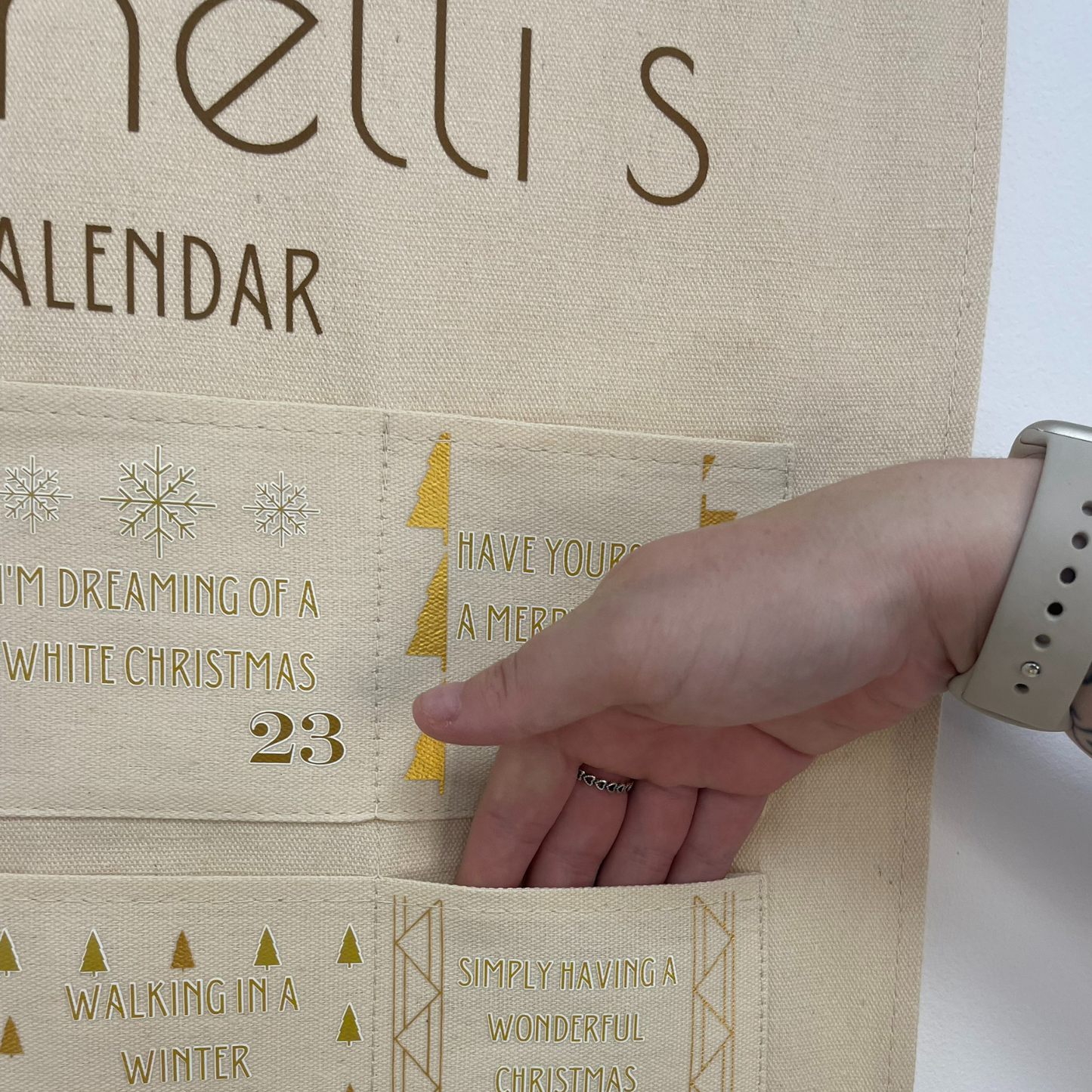 Reusable personalised song advent calendar for a Christmas countdown tradition