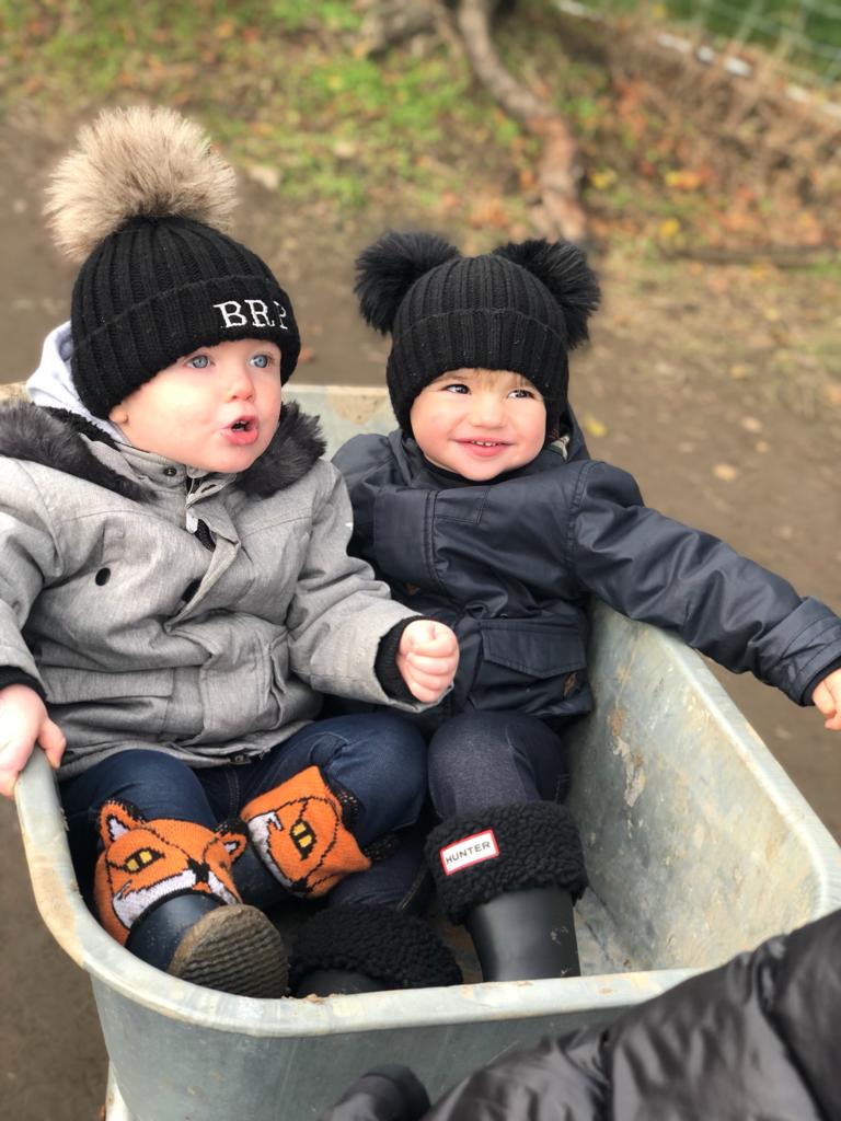 DOUBLE FAUX FUR POMPOM HAT