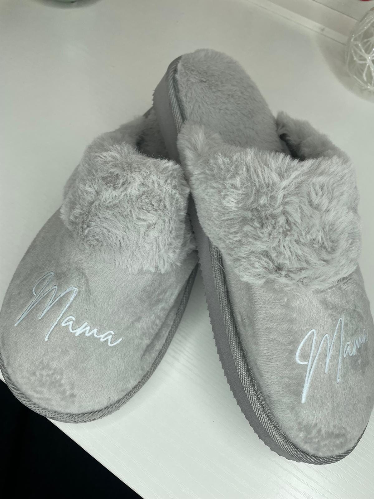 Custom Cosy Slippers/ Gift – Personalized with any Name